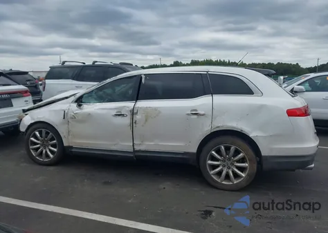 2010 Lincoln Mkt из США, поврежденный, VIN 2LMHJ5FR6ABJ18573